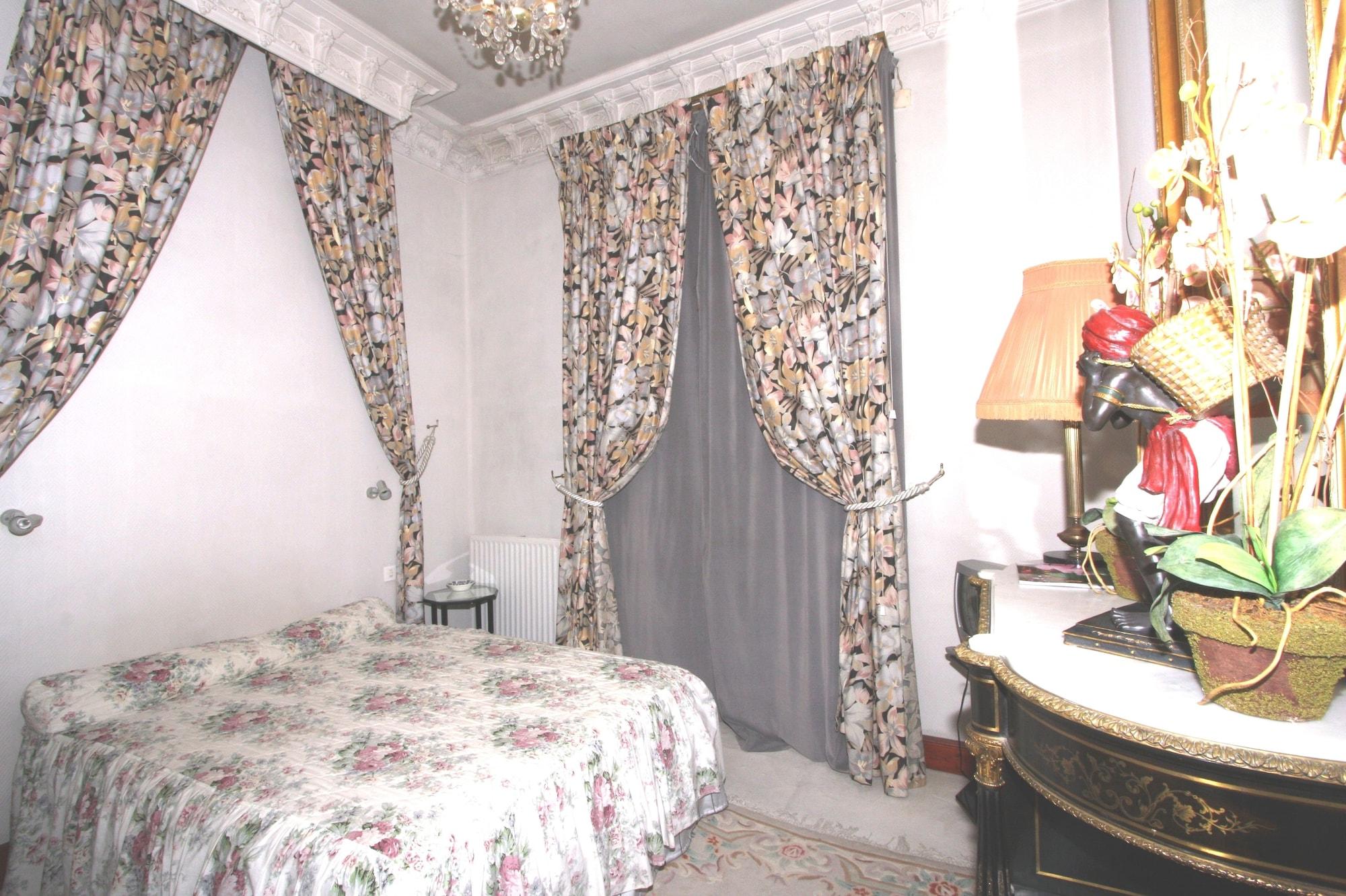 Cit'Hotel Marie Stuart La Roche-sur-Yon Exterior foto